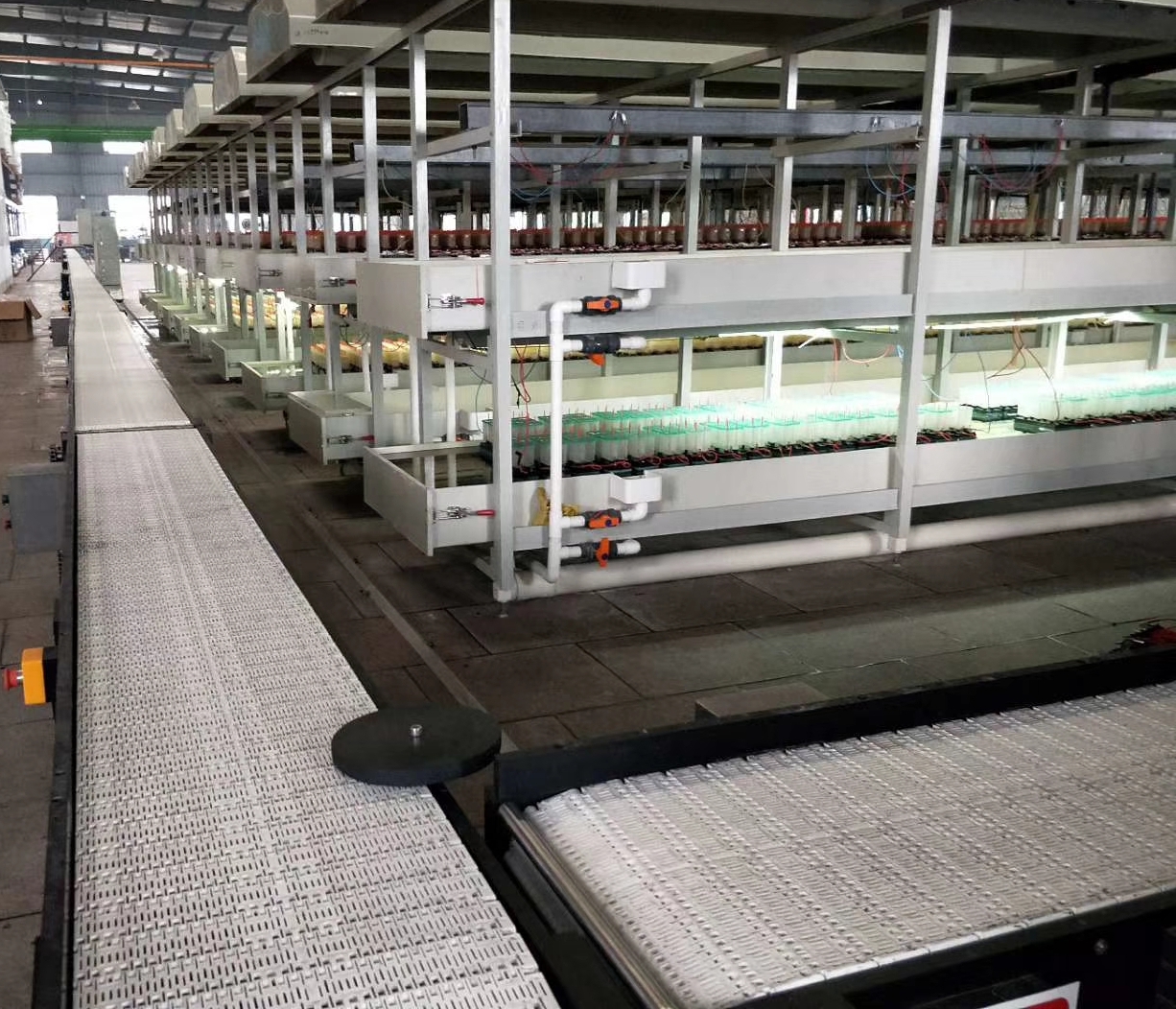 連云港帶式輸送機(jī)性能，提升機(jī)廠家，螺旋輸送機(jī)注意事項(xiàng)，皮帶輸送線的應(yīng)用，刮板輸送機(jī)什么行業(yè)使用，鏈板式輸送機(jī)在工業(yè)的使用，礦用連云港膠帶輸送機(jī)，螺旋式輸送機(jī)垃圾處理，鏈條輸送機(jī)承載.jpg