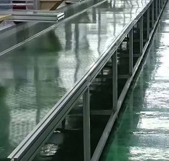連云港帶式輸送機(jī)性能，提升機(jī)廠家，螺旋輸送機(jī)注意事項(xiàng)，皮帶輸送線的應(yīng)用，刮板輸送機(jī)什么行業(yè)使用，鏈板式輸送機(jī)在工業(yè)的使用，礦用連云港膠帶輸送機(jī)，螺旋式輸送機(jī)垃圾處理，鏈條輸送機(jī)承載.jpg